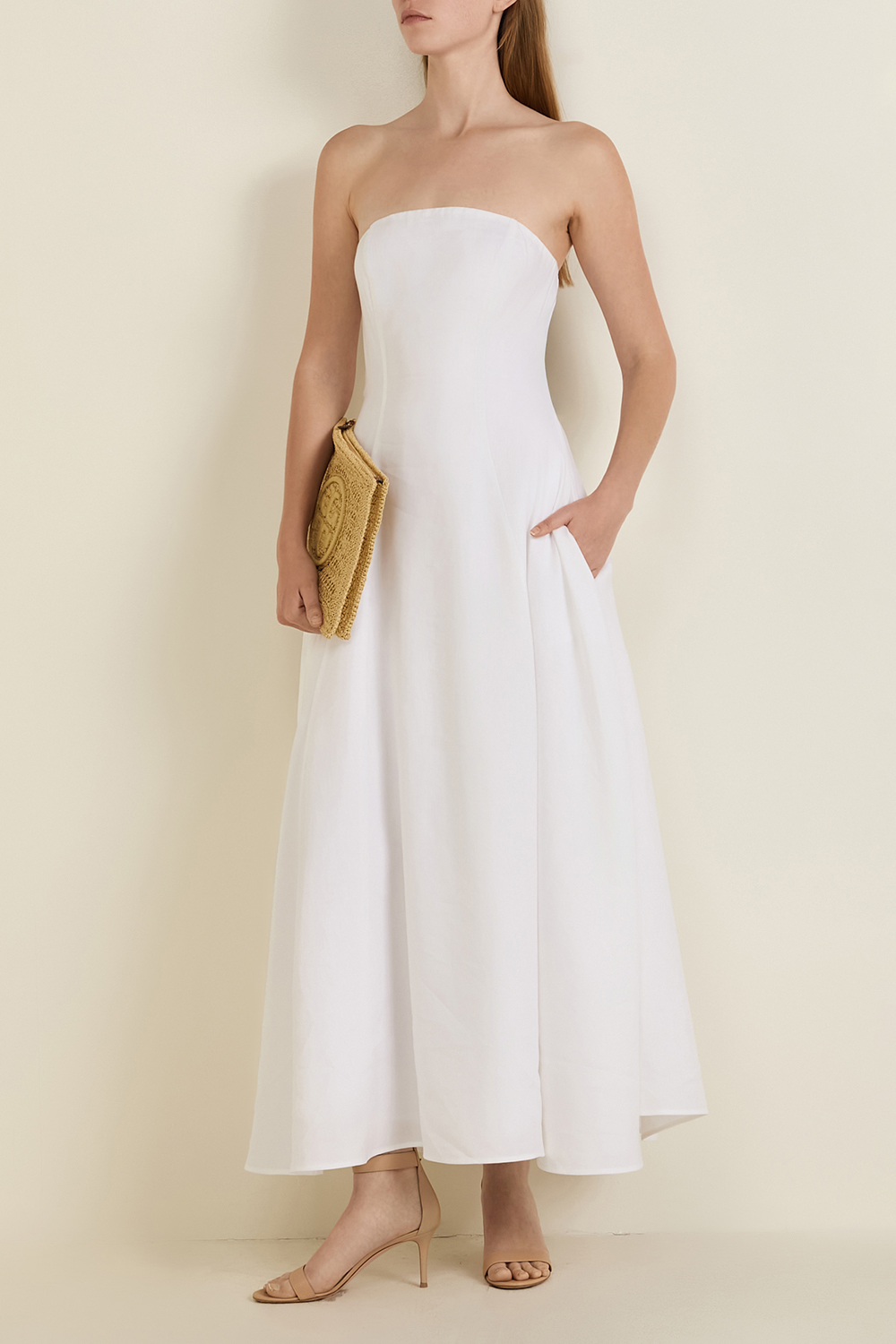 שמלת סטרפלס